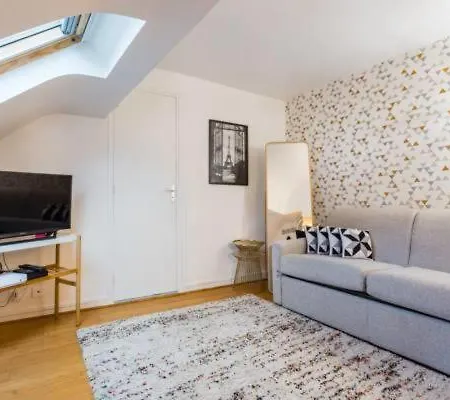 Апартаменты Cmg Ledru-rollin - Canal Saint Martin 1 *